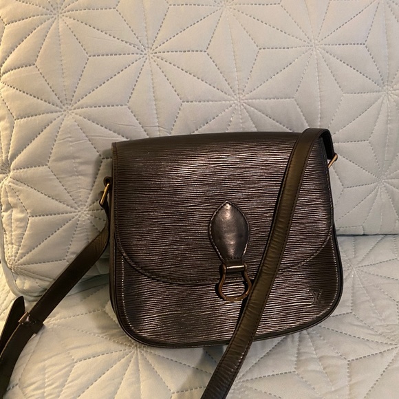 Louis Vuitton St. Cloud mm in black Epi